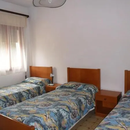 In 33102 Apartment *